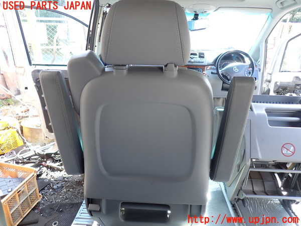 5UPJ-24317175]ベンツ ビアノ W639(Viano)(639811)左2列目シート 中古_m0004.jpg