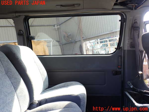 1UPJ-24321320]ハイエースワゴン100系(KZH100G)左後ドア ASAHI M215 中古_m0004.jpg