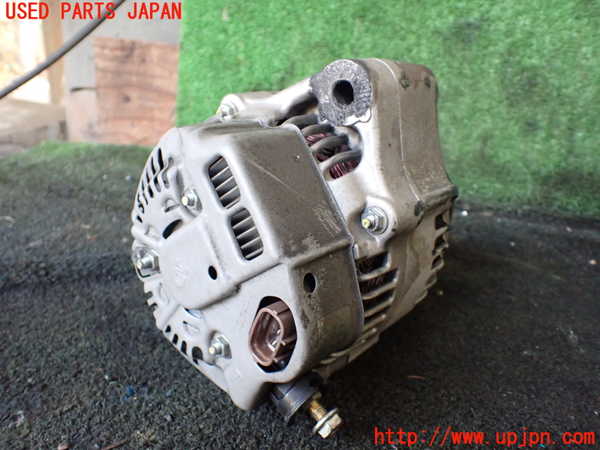 1UPJ-24326015]ハイエースワゴン100系(KZH100G)オルタネーター(ダイナモ) 中古_m0002.jpg