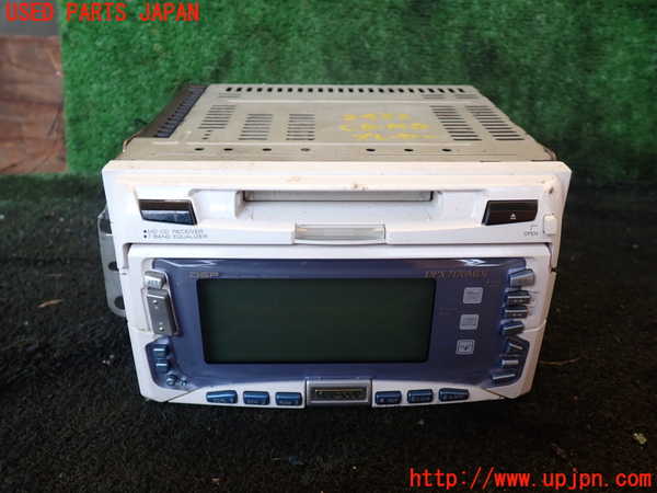 1UPJ-24326500]ハイエースワゴン100系(KZH100G)CD&MDプレイヤー 【ジャンク】_m0001.jpg