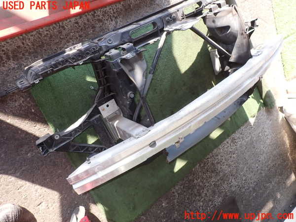 2UPJ-24331041]BMW X3(PA25)コアサポート 中古 (E83)_m0003.jpg