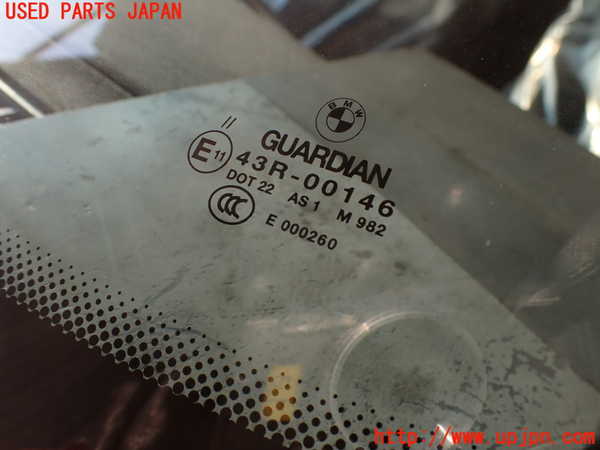 2UPJ-24331195]BMW X3(PA25)フロントガラス (43R-00146) 中古 (E83)_m0003.jpg
