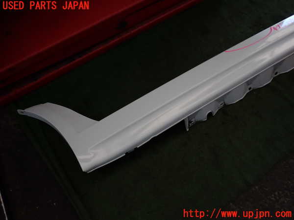 2UPJ-24331390]BMW X3(PA25)右サイドステップ 中古 (E83)_m0004.jpg