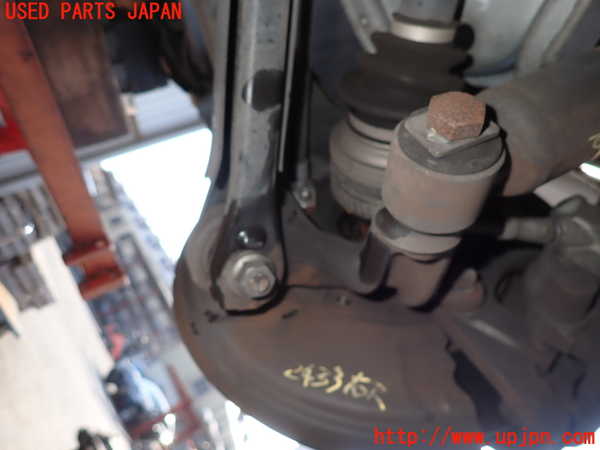 2UPJ-24334300]BMW X3(PA25)右リアナックルハブ 中古 (E83)_m0001.jpg