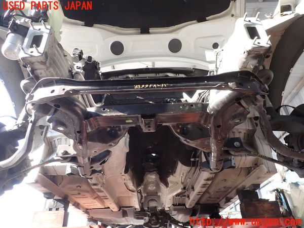 2UPJ-24335285]BMW X3(PA25)フロントメンバー 中古 (E83)_m0001.jpg