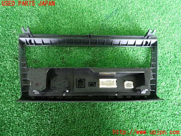 2UPJ-24336066]BMW X3(PA25)エアコンスイッチ1 中古 (E83)_m0002.jpg