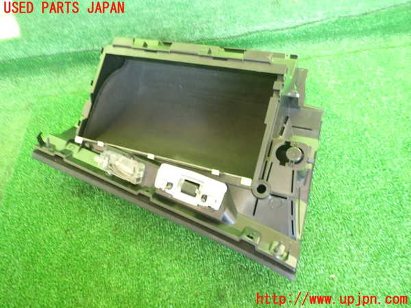 2UPJ-24337516]BMW X3(PA25)グローブボックス1 中古 (E83)_m0002.jpg