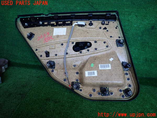 2UPJ-24331294]BMW X3(PA25)右後ドア内張り 中古 (E83)_m0003.jpg