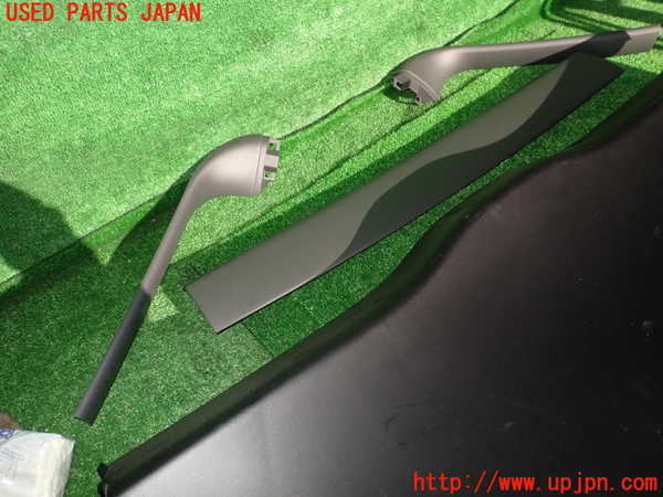 2UPJ-24331578]BMW X3(PA25)バックドア内張り 中古 (E83)_m0002.jpg