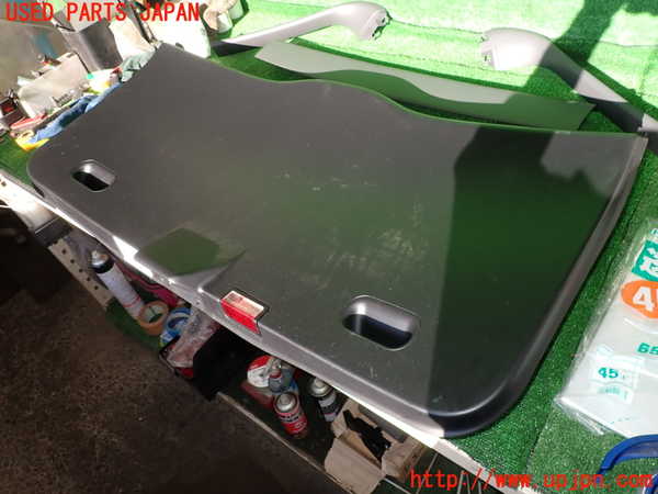2UPJ-24331578]BMW X3(PA25)バックドア内張り 中古 (E83)_m0003.jpg