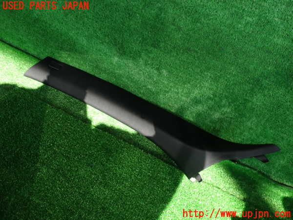 2UPJ-24337660]BMW X3(PA25)左フロントピラートリム 中古 (E83)_m0001.jpg