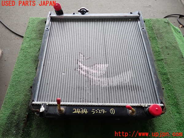 2UPJ-24342321]ランクルプラド(KZJ78W)ラジエーター1 中古_m0001.jpg