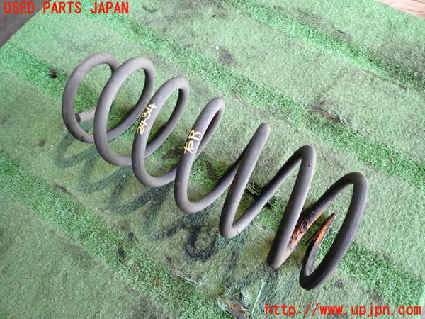 2UPJ-24345100]ランクルプラド(KZJ78W)右リアスプリング 中古_m0001.jpg