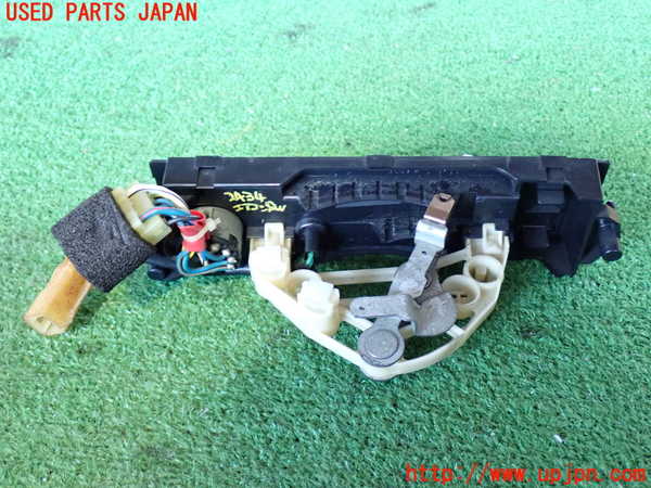 2UPJ-24346066]ランクルプラド(KZJ78W)エアコンスイッチ1 中古_m0003.jpg