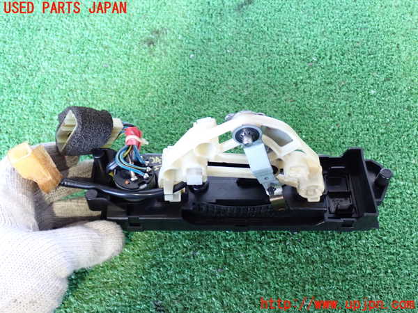 2UPJ-24346066]ランクルプラド(KZJ78W)エアコンスイッチ1 中古_m0004.jpg