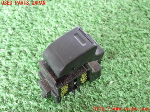 5UPJ-24346245]ランクルプラド(KZJ78W)左前パワーウィンドウスイッチ 中古_m0001.jpg