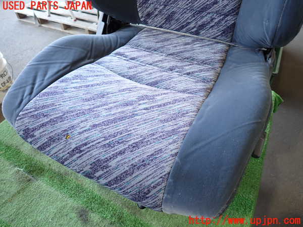 2UPJ-24347065]ランクルプラド(KZJ78W)助手席シート 【ジャンク品】 中古_m0002.jpg
