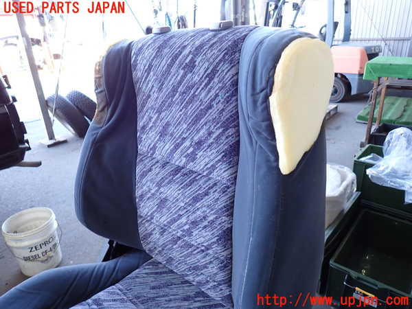 2UPJ-24347065]ランクルプラド(KZJ78W)助手席シート 【ジャンク品】 中古_m0003.jpg