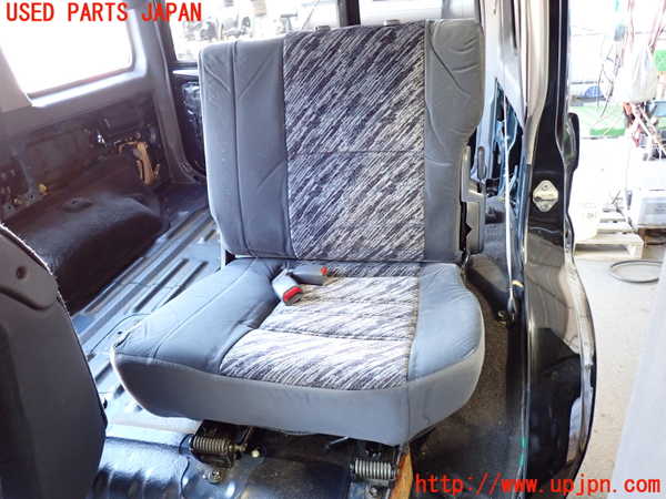 2UPJ-24347175]ランクルプラド(KZJ78W)左2列目シート 中古_m0001.jpg