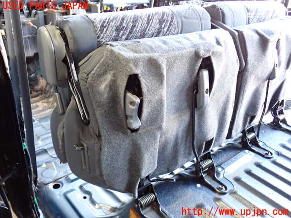 2UPJ-24347175]ランクルプラド(KZJ78W)左2列目シート 中古_m0005.jpg