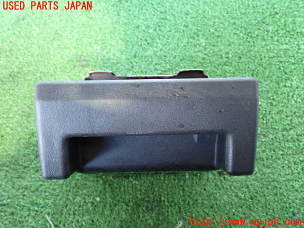 2UPJ-24347821]ランクルプラド(KZJ78W)灰皿1 中古_m0002.jpg