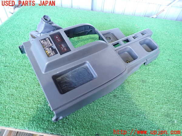 2UPJ-24347549]ランクルプラド(KZJ78W)コンソール 中古_m0002.jpg