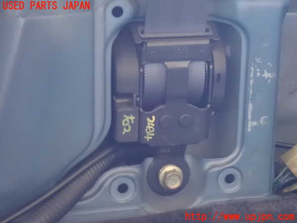 2UPJ-24347155]ランクルプラド(KZJ78W)右2列目シートベルト 中古_m0002.jpg