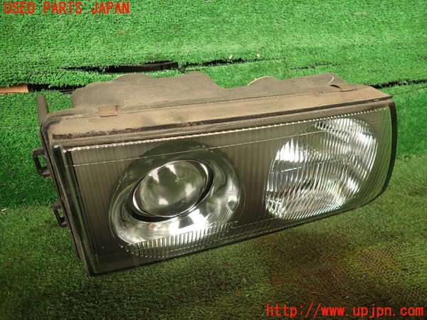 2UPJ-24351130]デリカ スターワゴン(P25W)右ヘッドライト ハロゲン 中古_m0001.jpg