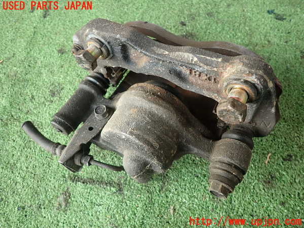 2UPJ-24354085]デリカ スターワゴン(P25W)左フロントキャリパー 【ジャンク品】 中古_m0002.jpg