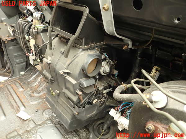 2UPJ-24356100]デリカ スターワゴン(P25W)ヒーターコア 中古_m0002.jpg
