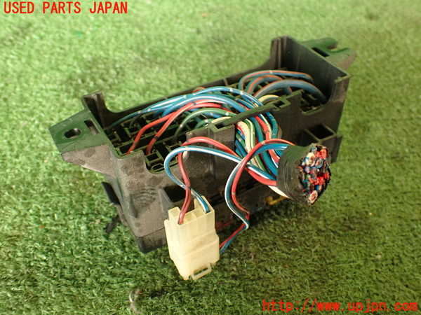 2UPJ-24356741]デリカ スターワゴン(P25W)ヒューズボックス1 中古_m0002.jpg
