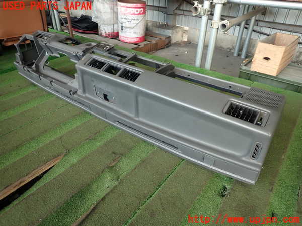 2UPJ-24357505]デリカ スターワゴン(P25W)ダッシュボード 中古_m0003.jpg