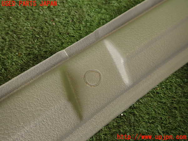 2UPJ-24357660]デリカ スターワゴン(P25W)左フロントピラートリム 中古_m0002.jpg