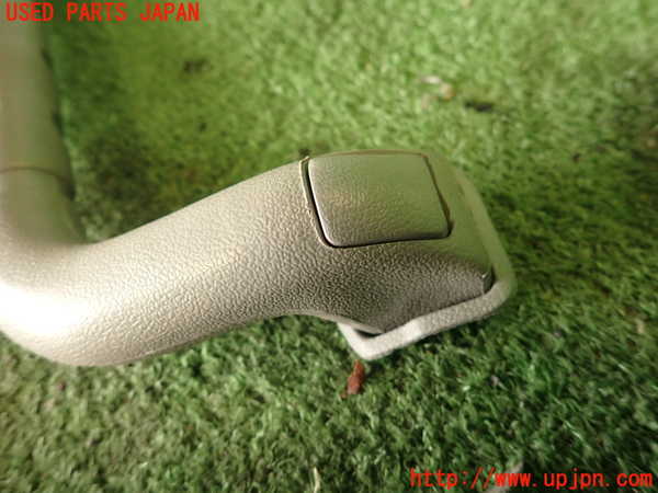 2UPJ-24357660]デリカ スターワゴン(P25W)左フロントピラートリム 中古_m0003.jpg