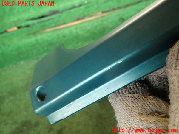 2UPJ-24361140]デリカ スターワゴン(P35W)右ヘッドライトリム 中古_m0003.jpg