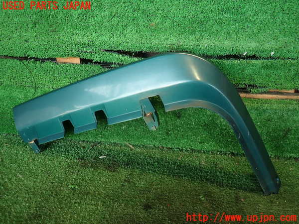 2UPJ-24361142]デリカ スターワゴン(P35W)左ヘッドライトリム 中古_m0001.jpg