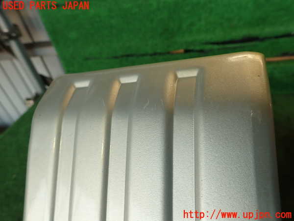 2UPJ-24361102]デリカ スターワゴン(P35W)左前コーナーパネル 中古_m0003.jpg