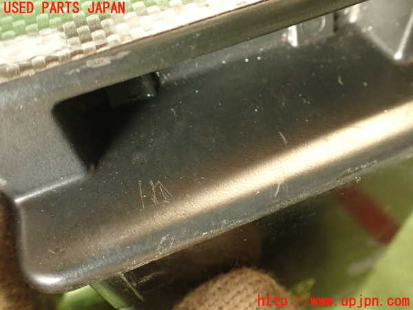2UPJ-24367821]デリカ スターワゴン(P35W)灰皿1 中古_m0004.jpg