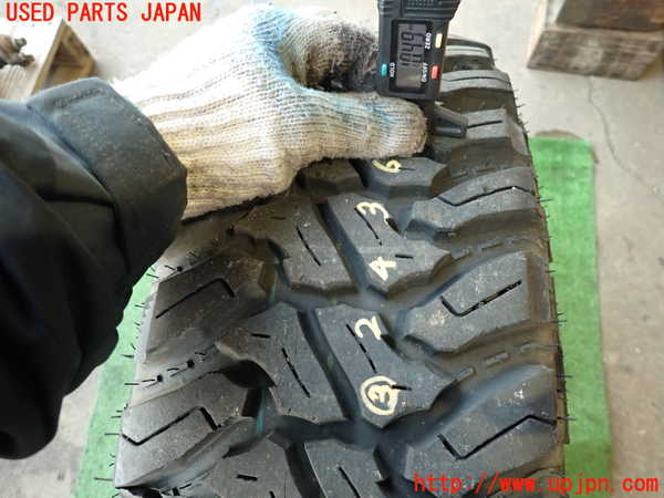 2UPJ-24369028]デリカ スターワゴン(P35W)タイヤ　ホイール　1本③ 235/75R15 中古_m0005.jpg