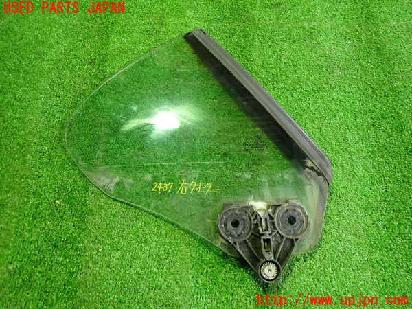 2UPJ-24371380]BMW Z4(LM25)右クォーターガラス (43R-00082) 中古 (E89)_m0001.jpg