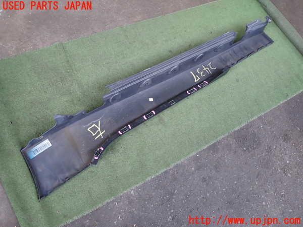 2UPJ-24371390]BMW Z4(LM25)右サイドステップ 【ジャンク品】 中古 (E89)_m0004.jpg