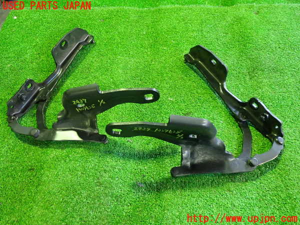 2UPJ-24371513]BMW Z4(LM25)トランクヒンジ1 中古 (E89)_m0001.jpg