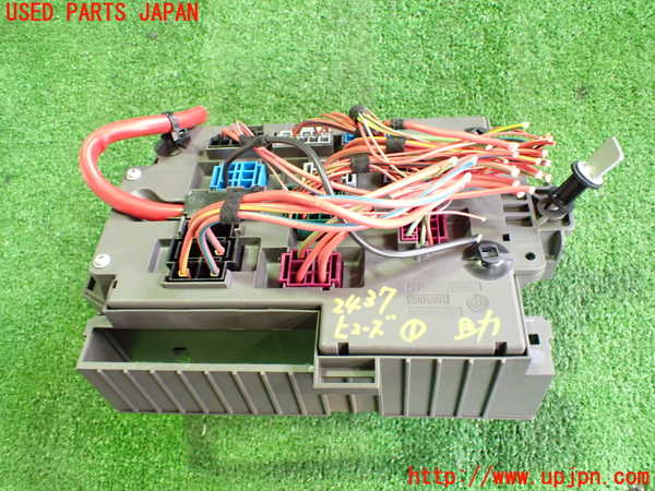2UPJ-24376741]BMW Z4(LM25)ヒューズボックス1 中古 (E89)_m0002.jpg