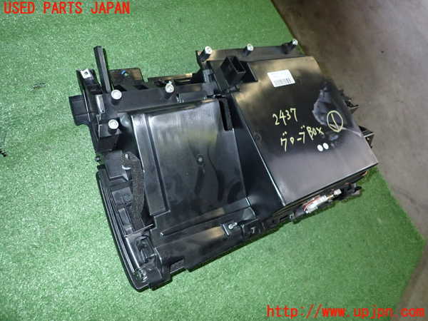 2UPJ-24377516]BMW Z4(LM25)グローブボックス1 中古 (E89)_m0004.jpg