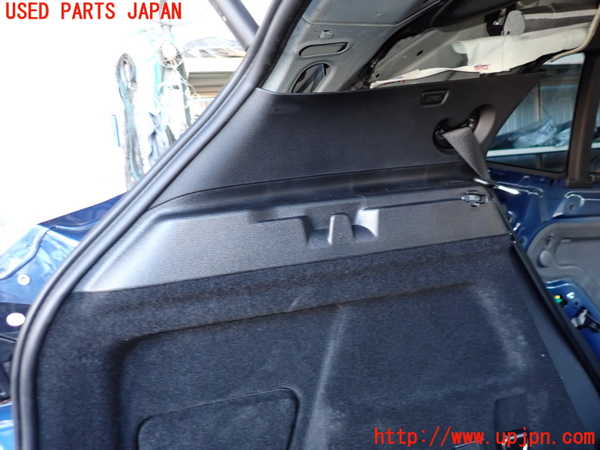 2UPJ-24387680]BMW X2(YH15)左リアピラートリム 中古 （F39）_m0002.jpg
