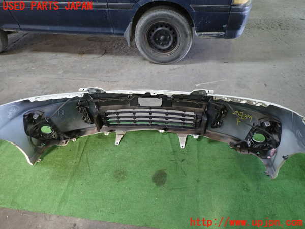 1UPJ-24391010]エスティマハイブリッド(AHR20W)フロントバンパー 中古_m0004.jpg