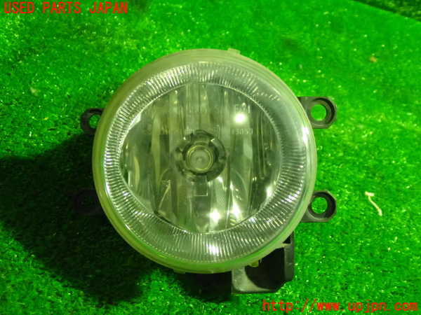 1UPJ-24391180]エスティマハイブリッド(AHR20W)右フォグ 中古_m0001.jpg