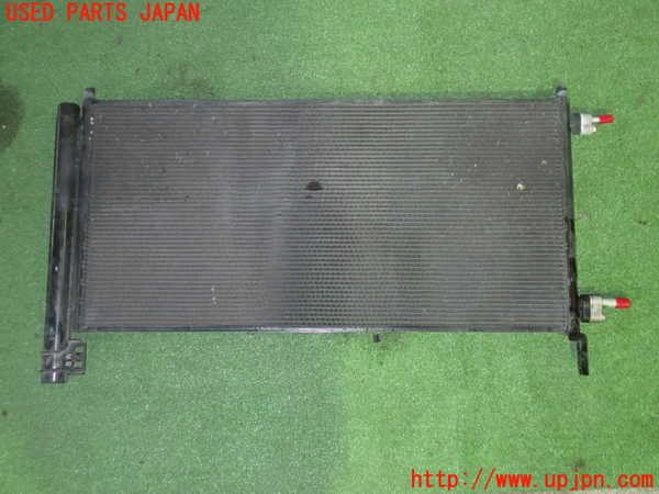 1UPJ-24396031]エスティマハイブリッド(AHR20W)エアコンコンデンサー1 中古_m0002.jpg