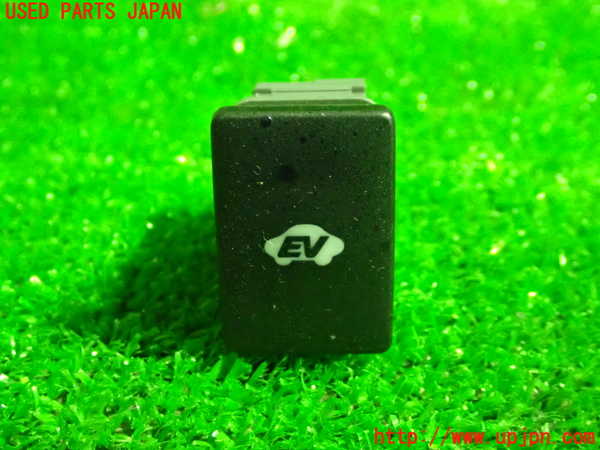 1UPJ-24396311]エスティマハイブリッド(AHR20W)スイッチ6 (EV) 中古_m0001.jpg