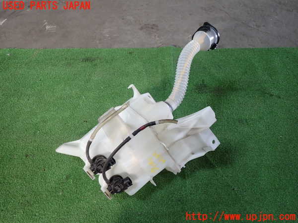 1UPJ-24396791]エスティマハイブリッド(AHR20W)ウォッシャータンク1 中古_m0002.jpg